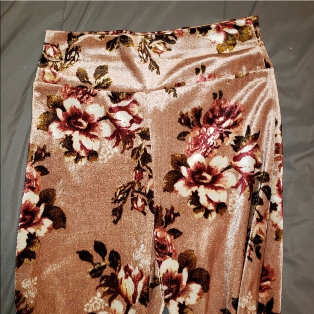 💋 Floral SOFT Leggings